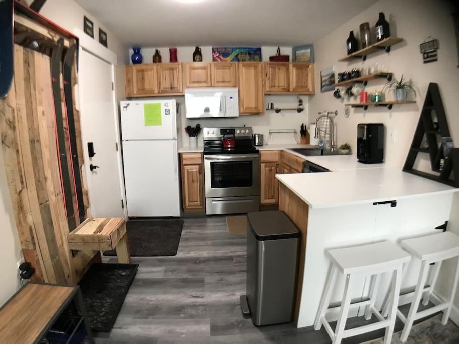 Sporty Mountain & Lake View 3Rd Floor Studio Big Sky Exterior foto